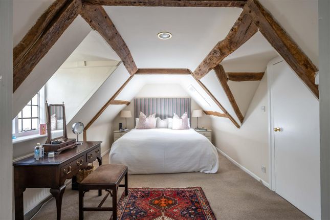 Bedroom 1.Jpg