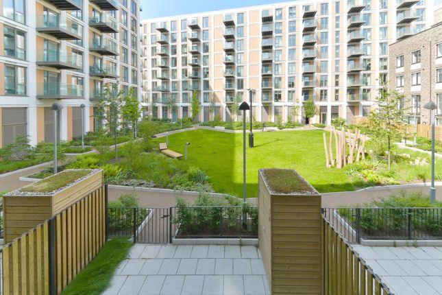 Town house to rent in Nautical Drive, Royal Wharf, London