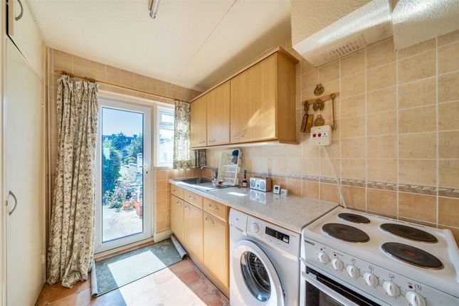 76, Goldsmith Road, Worthing photo 4