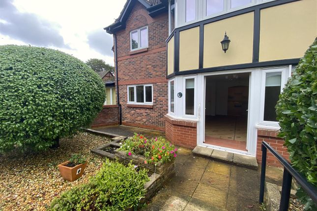 Flat for sale in Boakes Place, Ashurst, Hampshire