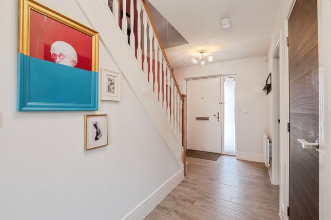 16, Westfield Avenue, Leicester photo 2