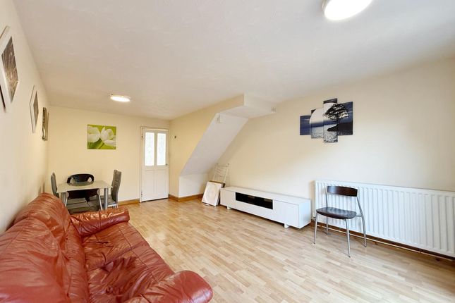 3, Dunstable Road, Luton photo 5