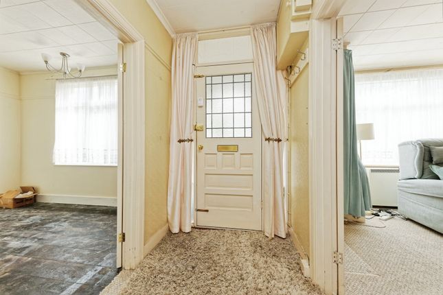 9, Farthingloe Road, Kent photo 2