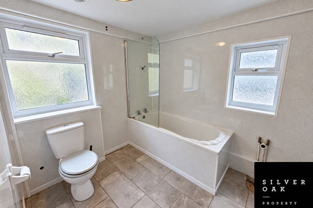 45 Princess Street, Llanelli photo 4