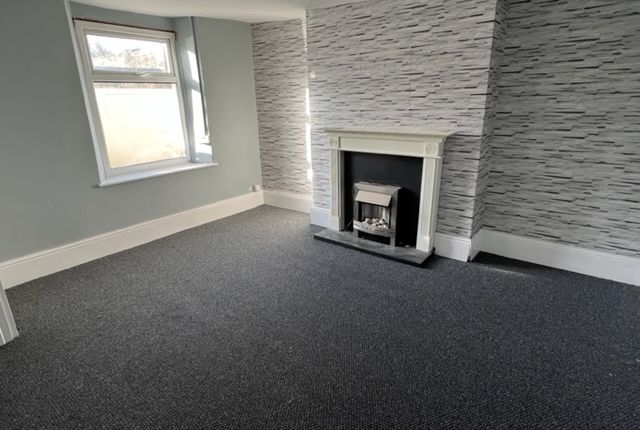 17, Church Street, Coundon photo 3