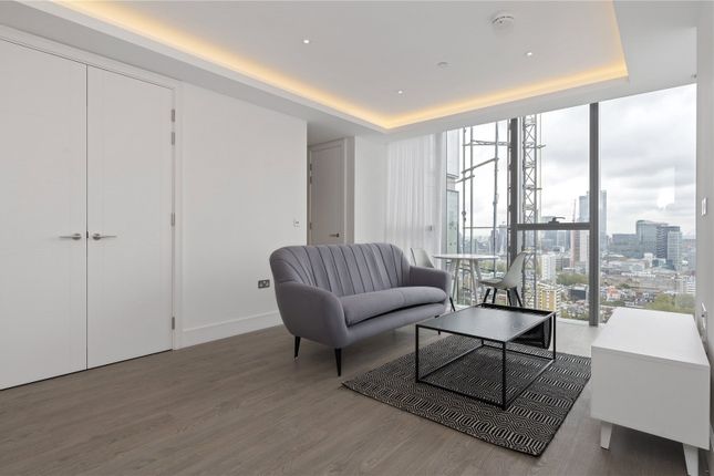 Flat to rent in Carrara Tower, 1 Bollinder Place