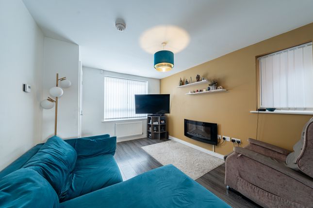 8 Goldworkings Crescent, Leicester photo 4
