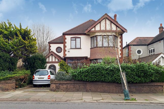 Thumbnail Detached house for sale in Powys Lane, Palmers Green