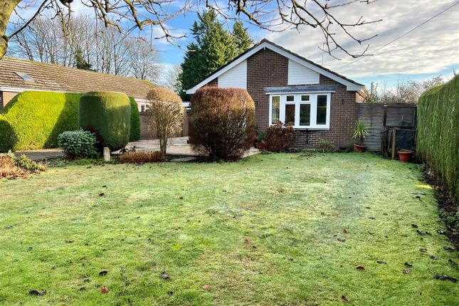 3 bed detached bungalow for sale in High Street, Brant Broughton, Lincoln LN5