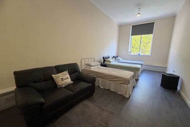 Ty Mawr, Glamorgan House, Port Talbot photo 3