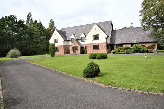 Thumbnail Detached house to rent in Lees Lane, Wilmslow