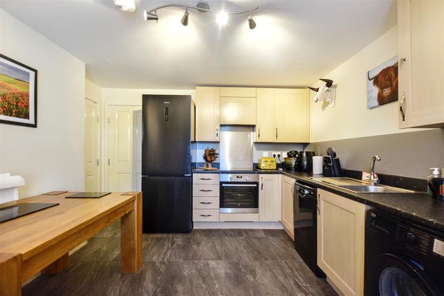 9, Speedway Close, Nottingham photo 4