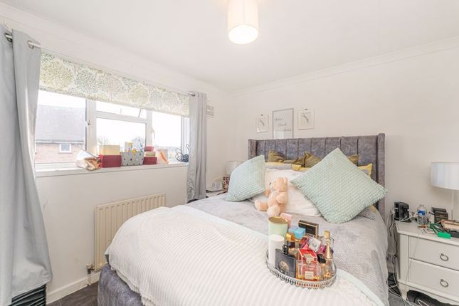 End terrace house for sale in Whitefields Road, Cheshunt, Waltham Cross