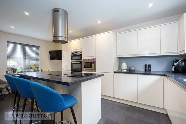 9, Ullswater Close, West Yorkshire photo 4