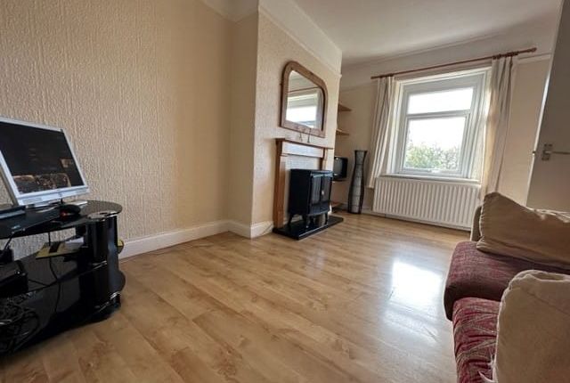 24, Woodland Road, Newport photo 3