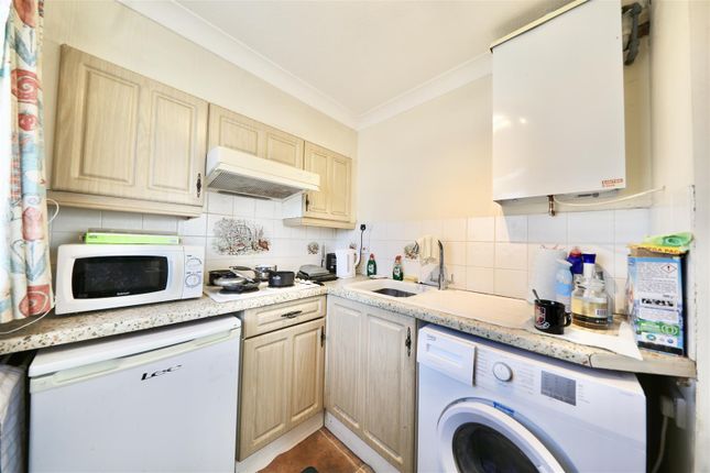 102D, Maplewood Avenue, Hull photo 3
