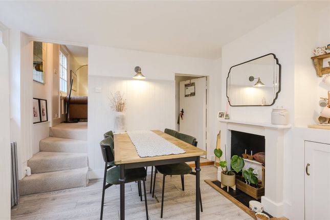 5, Oaklea Passage, Kingston upon Thames photo 4