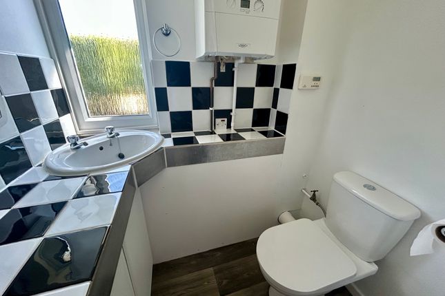 72, Vetch Walk, Haverhill photo 4