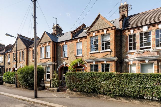Winns Terrace, E17