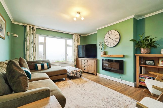 60, Bronte Drive, Keighley photo 4