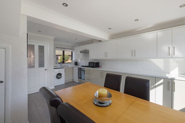 5 Amos Close, Herne Bay photo 4