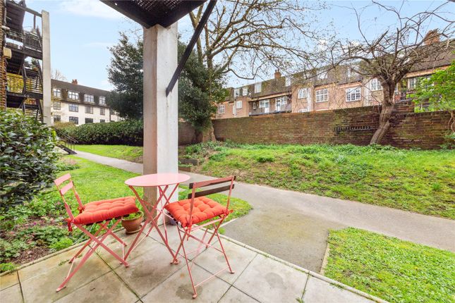 Flat for sale in Streatham Court, Streatham High Road