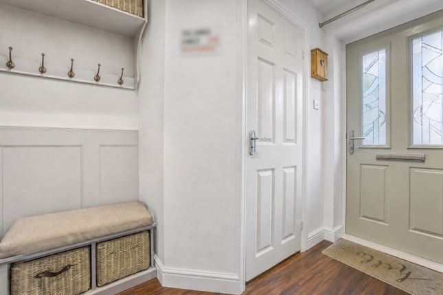 7, Stoneley Drive, Sheffield photo 2