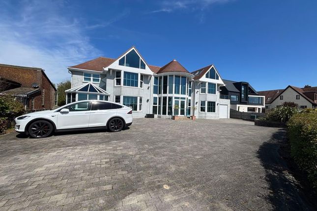 Thumbnail Detached house for sale in Cliff Road, Hill Head, Fareham