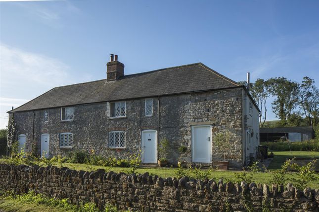 Lkr Farm Cottages 1 &amp; 2 - Page 2 Small Right.Jpg