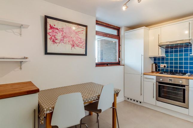 156, Rainville Road, London photo 2