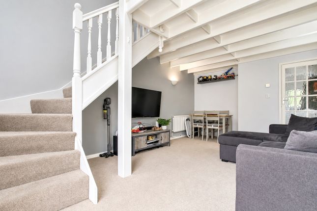 26, Blackthorn Close, Chatteris photo 4
