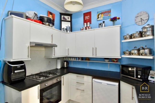 Flat for sale in Broomberry Drive, Inverclyde, Gourock