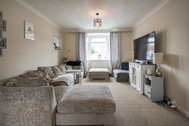2, Vale Avenue, Brighton photo 2
