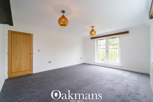 Flat for sale in Bucknell Close, Solihull