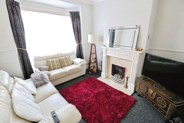 13 Edward Street, Hessle photo 2