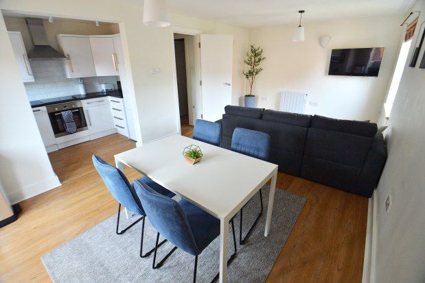 Thumbnail Flat to rent in Station Hill Maunsell Park, Crawley
