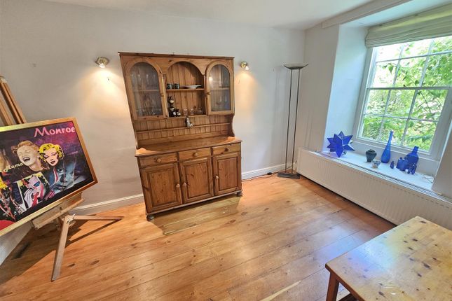 35, Bannawell Street, Tavistock photo 3