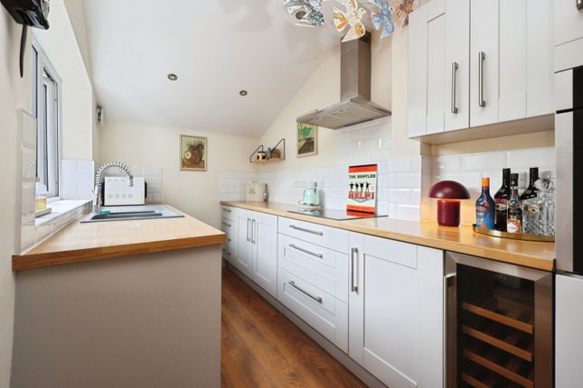 220 Burton Road, Lincoln, Lincolnshire photo 4