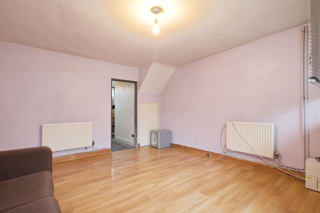 27, Kingsman Street, London photo 4