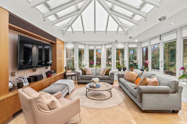 75, 75 Hamilton Terrace, London photo 3