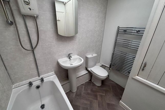 25, Rosemont Court, Alphington, Exeter photo 5