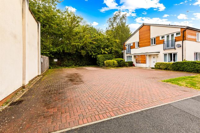 122, Watkin Road, Leicester photo 4