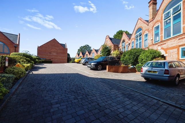 Town house for sale in The Ropery, Lincoln