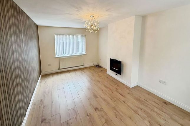 10, Stapeley View, Newcastle Upon Tyne photo 3