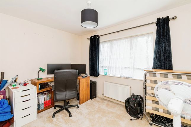 Flat for sale in George Wright Close, Eastleigh