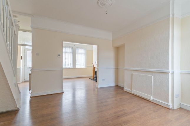 9 Redland Street, Newport photo 3