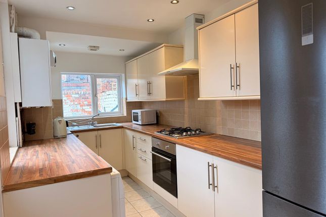 Cardigan Terrace, Newcastle Upon Tyne photo 2