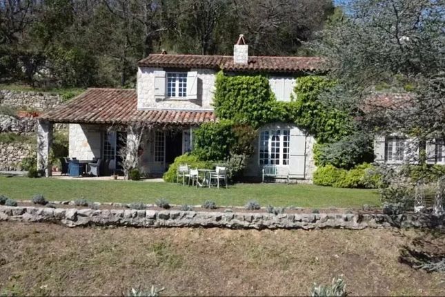 Villa for sale in Tourrettes, 83440, France