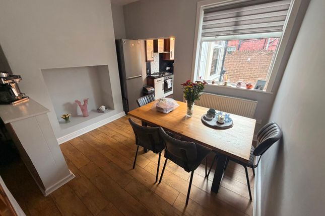 11, Hawksley Street, Bolton photo 4