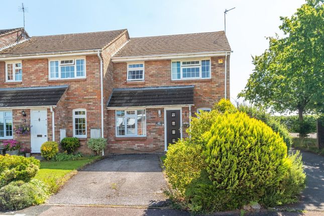 End terrace house for sale in Hunters Close, Tring